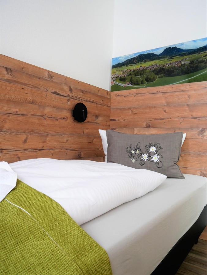 Gaestehaus Seeklause ชวานเกา ภายนอก รูปภาพ